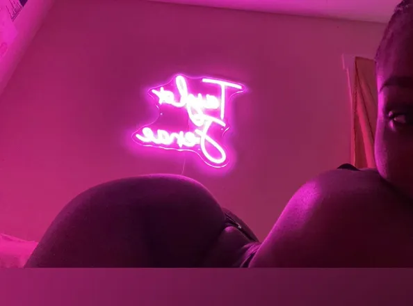 OnlyFans cuenta lilcrucian header 2