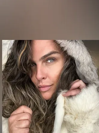 OnlyFans cuenta kyliewyotevip header 2