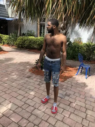 OnlyFans account  therealgucc avatar 1