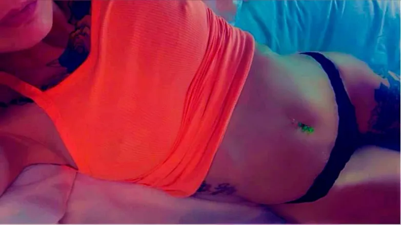 OnlyFans cuenta mickieeejean header 2