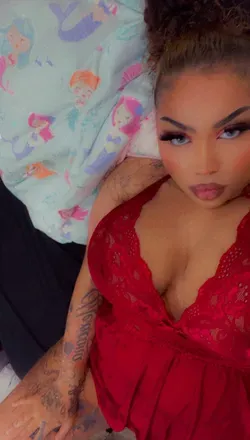 OnlyFans cuenta kiararobyy avatar 1
