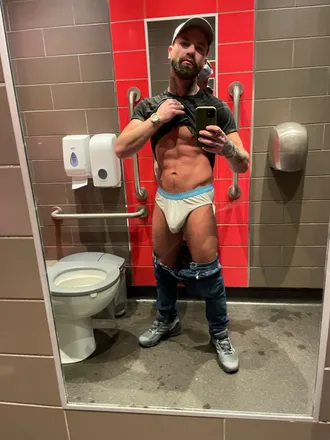 OnlyFans cuenta scouseontour header 2