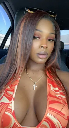 OnlyFans account  yumchocolatebunny header 2