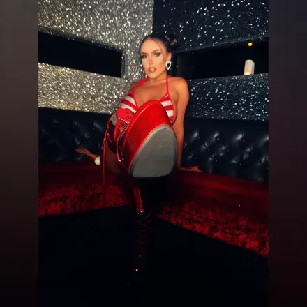OnlyFans cuenta deedeesfeetacc avatar 1