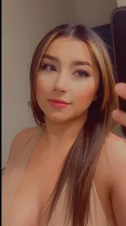 OnlyFans account  carolinaaafff avatar 1
