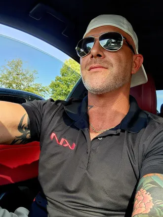 OnlyFans cuenta john.black32 header 2