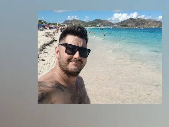 OnlyFans account  lifelivinbum header 2