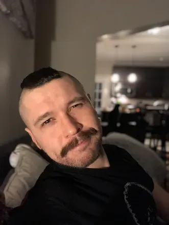 OnlyFans account  scrawlding avatar 1