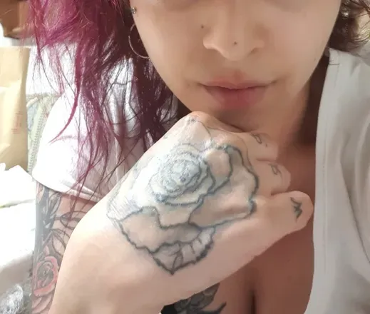 OnlyFans cuenta loveink1992 avatar 1