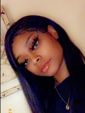 OnlyFans cuenta hoodbabyhazel header 2