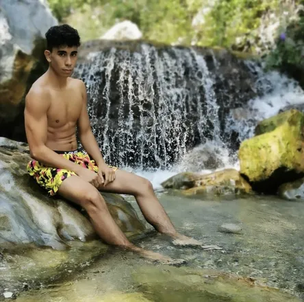 OnlyFans cuenta sososama99 header 2