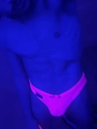 OnlyFans cuenta yannik_curious avatar 1