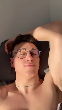 OnlyFans cuenta charmingalexxx avatar 1
