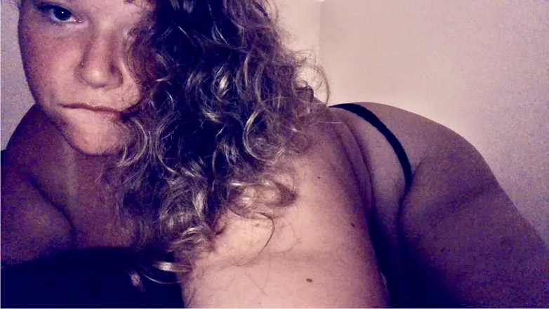OnlyFans cuenta thicchic31 header 2