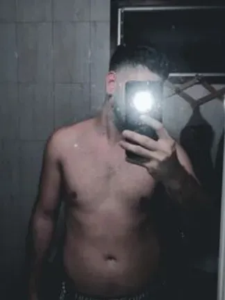 OnlyFans cuenta alerodriguezz19 avatar 1