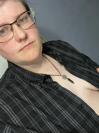 OnlyFans account  rebelcountrygirl26 header 2