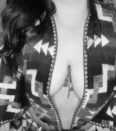 OnlyFans cuenta rosegalnextdoor avatar 1