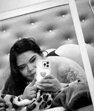 OnlyFans cuenta iamdoraxo header 2