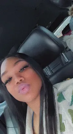 OnlyFans cuenta lickmytwat header 2