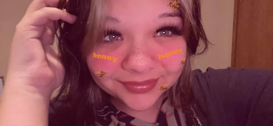 OnlyFans cuenta itslilaleigh header 2