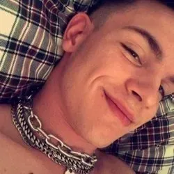 OnlyFans cuenta hellboyinbed avatar 1