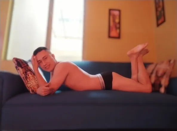 OnlyFans cuenta osiel_cll header 2