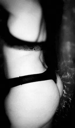 OnlyFans cuenta vannegamboa header 2