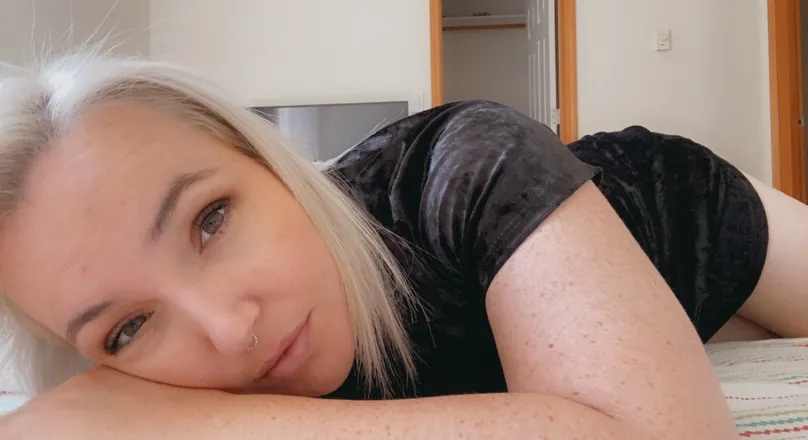 OnlyFans cuenta bendmebabie header 2