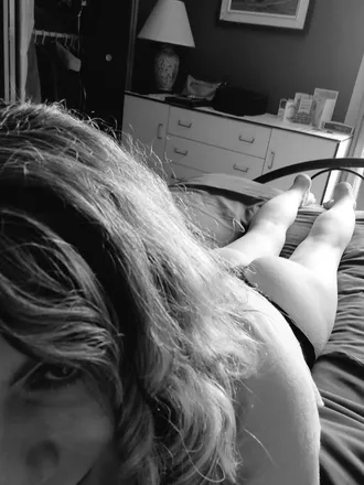 OnlyFans cuenta mooncalf_roxie header 2