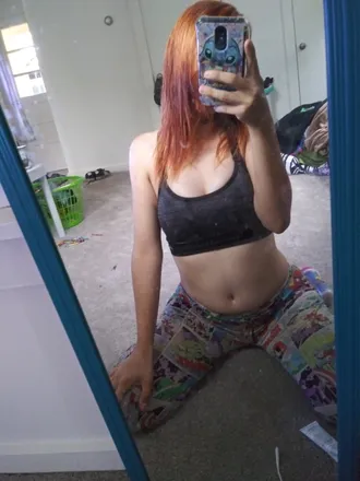 OnlyFans account  daddiesgirl0326 header 2