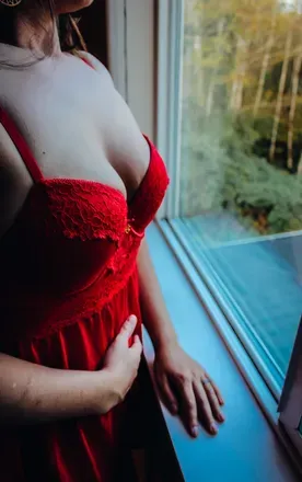 OnlyFans account  saralove92 avatar 1