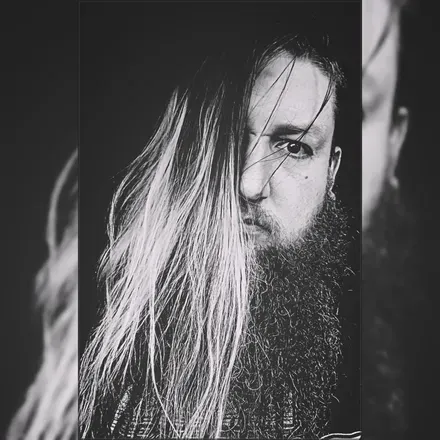 OnlyFans cuenta beardeddecepticon avatar 1