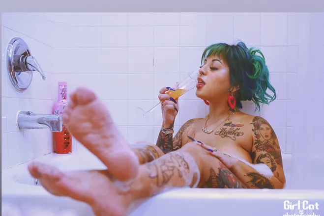 OnlyFans cuenta spanishxbarbiiefree header 2