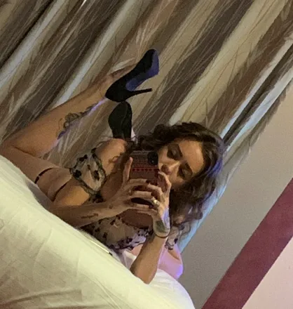 OnlyFans cuenta pennyroyalofficial header 2