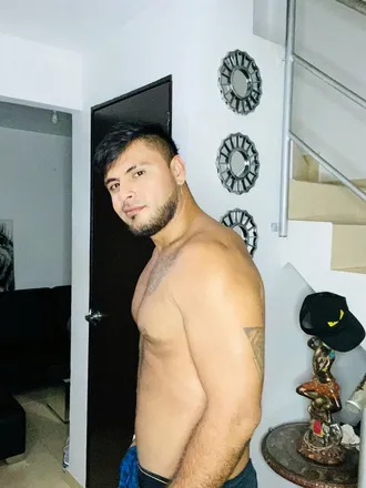 OnlyFans cuenta franyerhernandz header 2