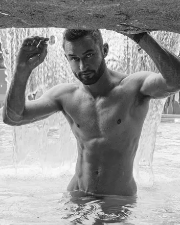 OnlyFans cuenta dannykelly header 2