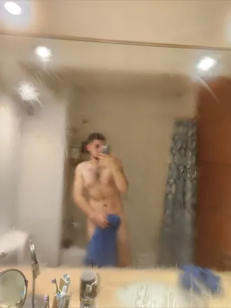 OnlyFans cuenta chilenitopiola1 header 2
