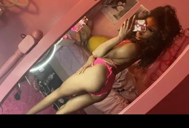 OnlyFans cuenta ashbaarbie header 2