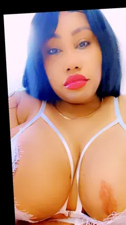 OnlyFans cuenta cristinacurvy avatar 1
