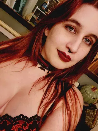 OnlyFans cuenta spookmommy avatar 1