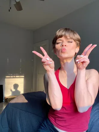 OnlyFans cuenta petitepixie6 header 2