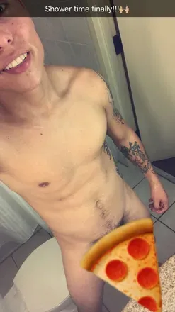 OnlyFans cuenta mattyice1775 avatar 1