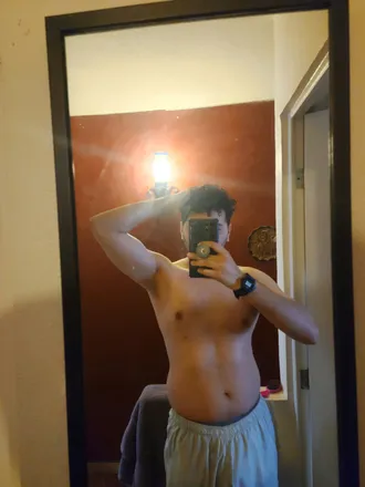 OnlyFans cuenta mikamac header 2