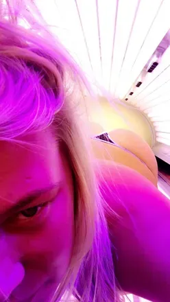 OnlyFans account  queenbc1 avatar 1