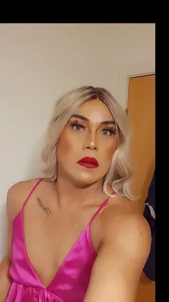 OnlyFans cuenta yasmi28edin avatar 1