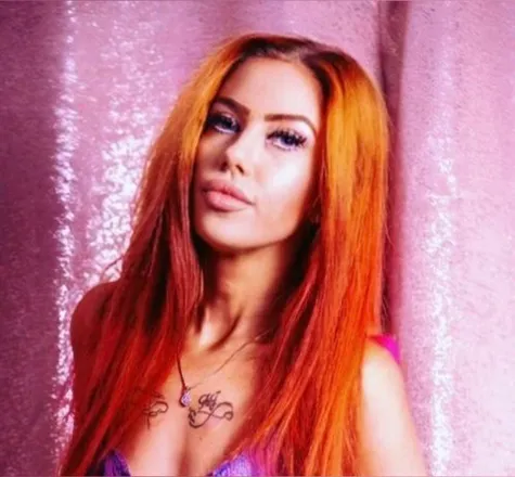 OnlyFans cuenta juicylipslou1 header 2
