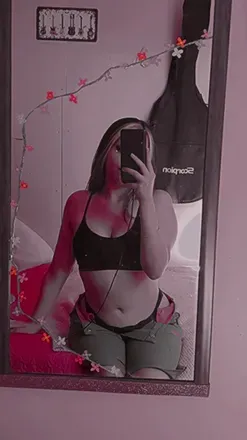OnlyFans cuenta aurora.ofi avatar 1