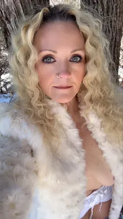 OnlyFans account  mrsseductions avatar 1
