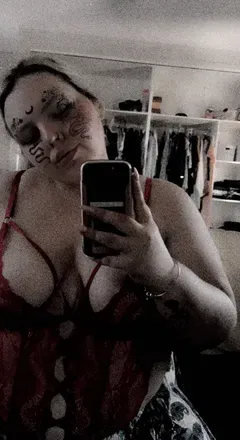 OnlyFans cuenta angelamanda143 avatar 1