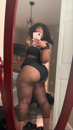 OnlyFans cuenta nneshadag header 2